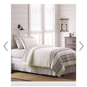 Hearth & Hand Duvet and Shams- King
